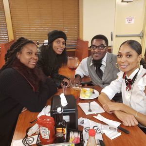 Meet your Posher, Gregory